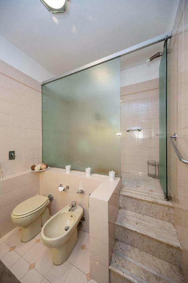 Apartment Villa Bruna Rapallo Exteriör bild